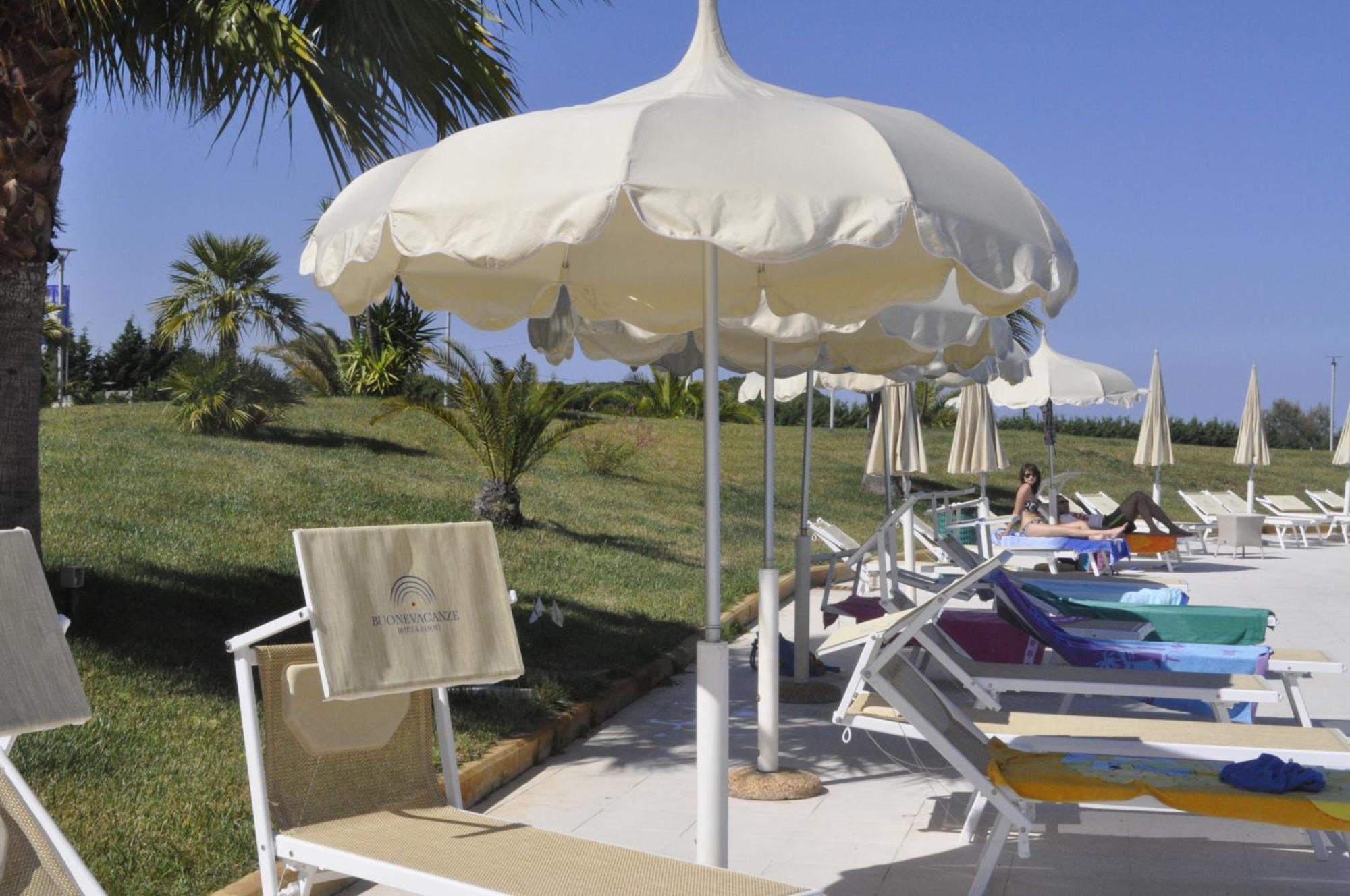 Bv Airone Resort Marina di Sibari Eksteriør billede